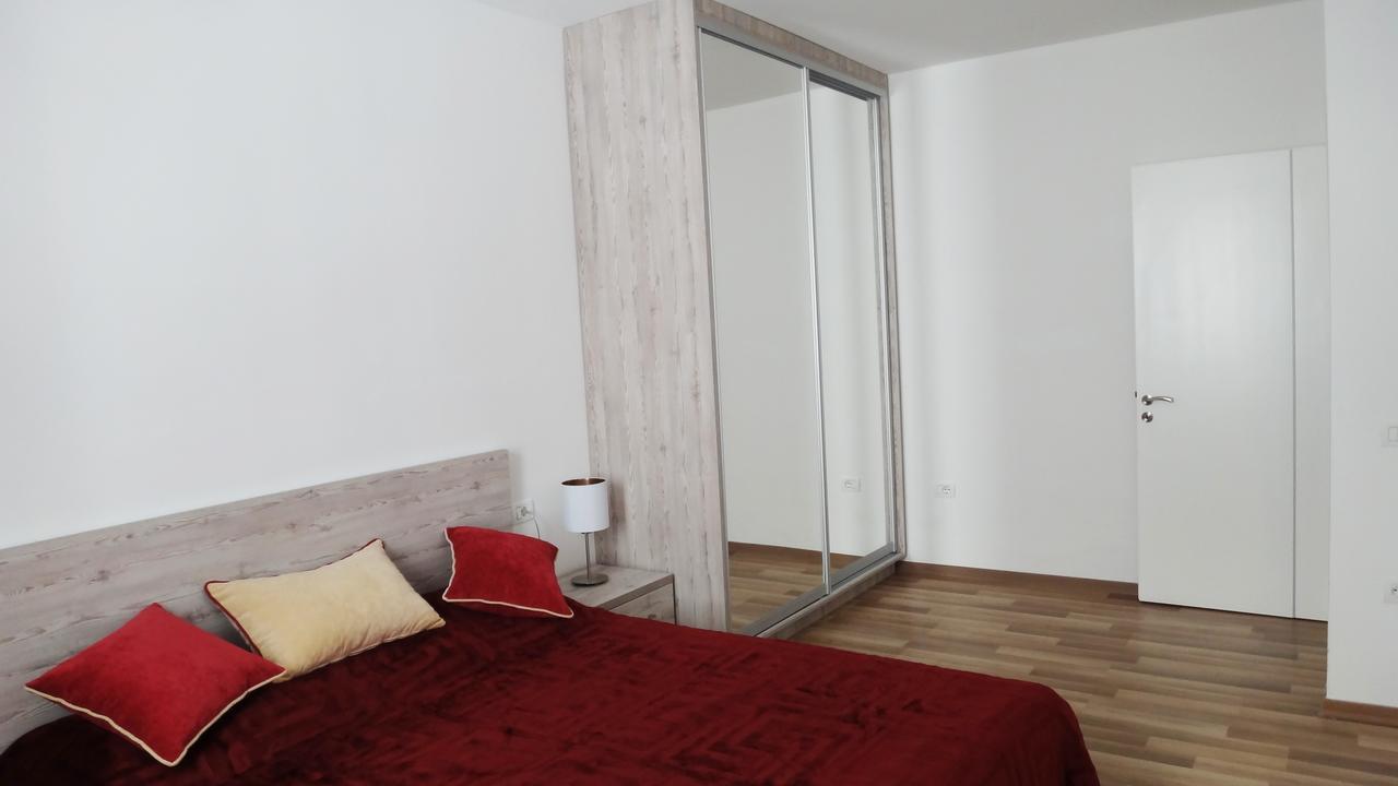 Apartments In White Residence Sarandë 外观 照片