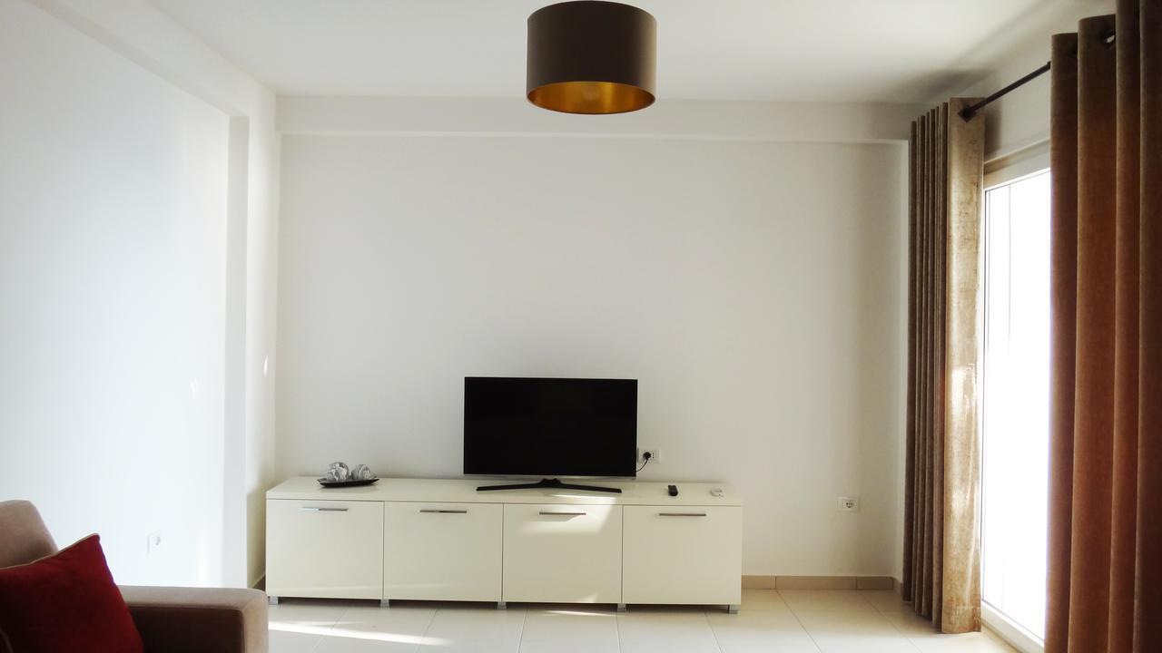 Apartments In White Residence Sarandë 外观 照片