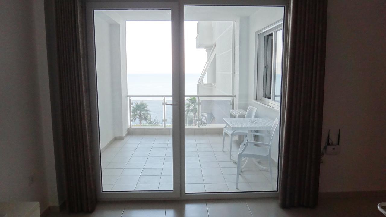 Apartments In White Residence Sarandë 外观 照片