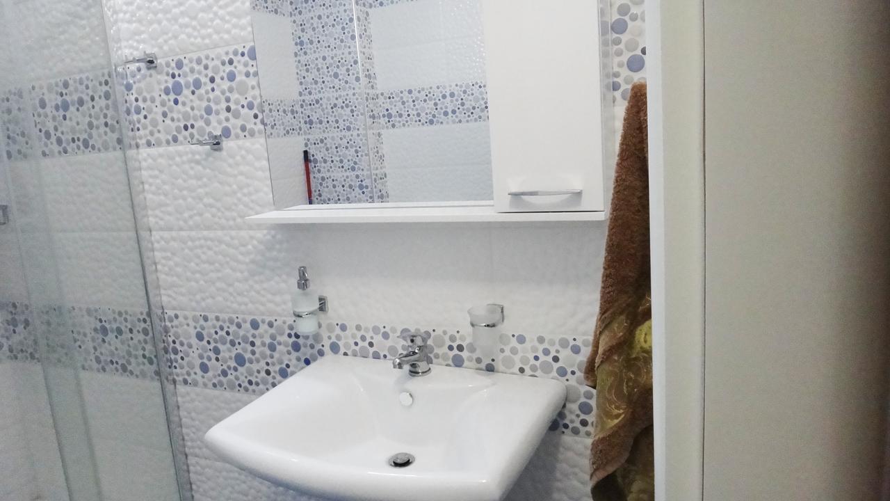 Apartments In White Residence Sarandë 外观 照片