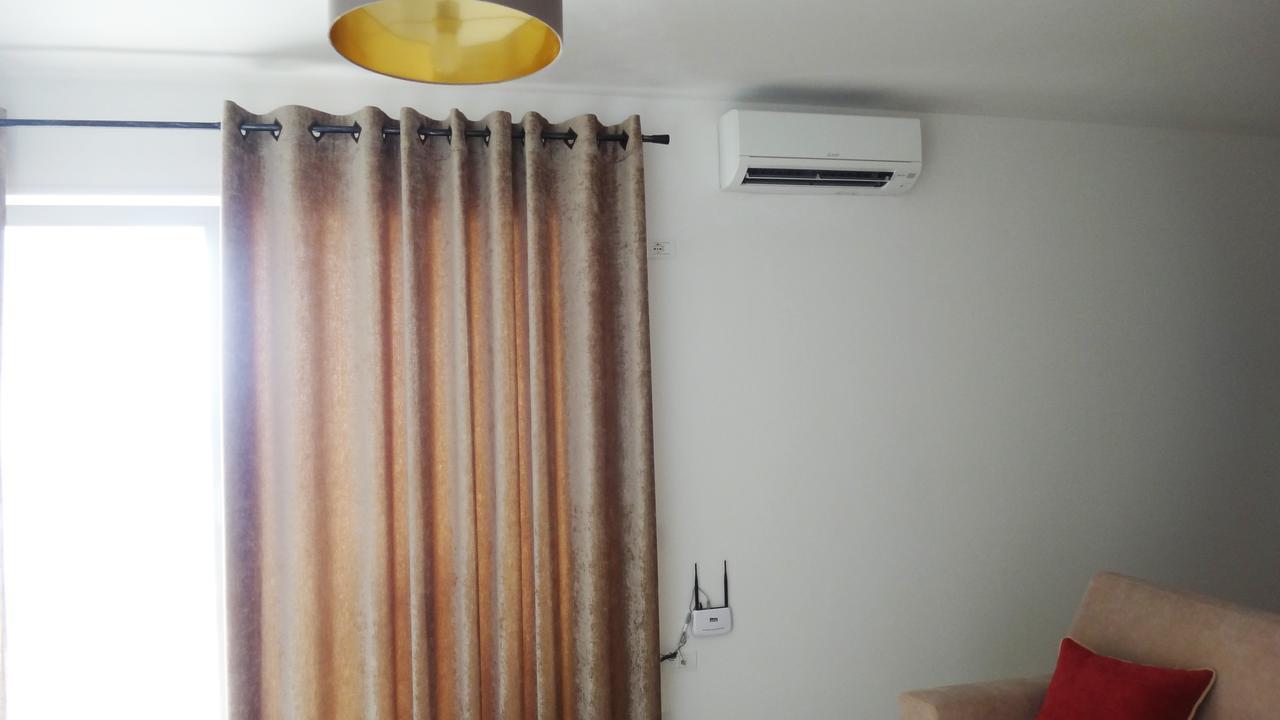 Apartments In White Residence Sarandë 外观 照片